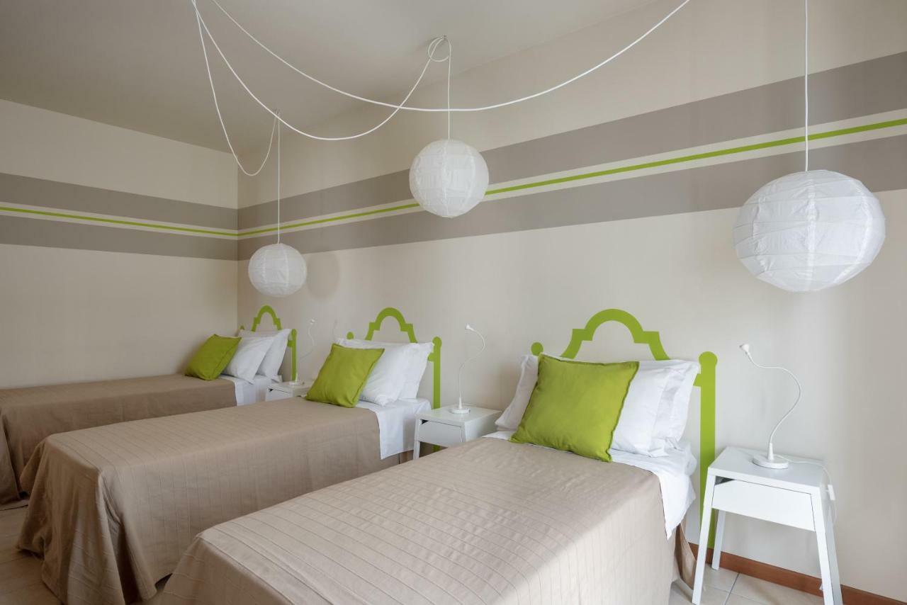 Appartamenti Corte Dei Cipressi Roe ภายนอก รูปภาพ
